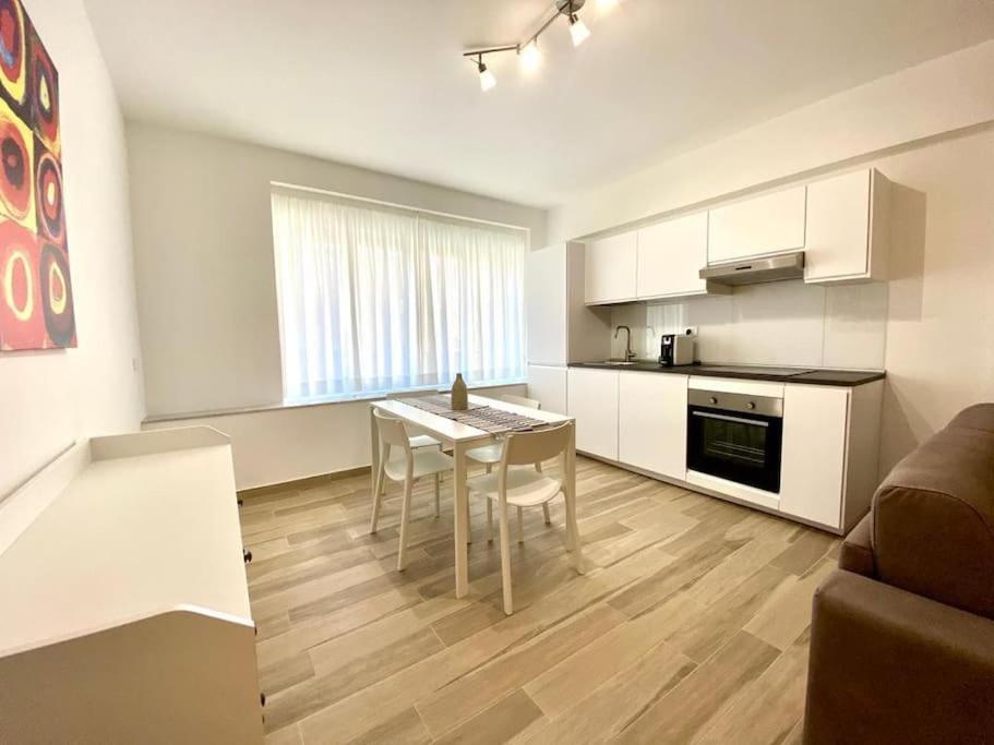 Un Raggio Di Sole Al Massimo Apartment Palermo Luaran gambar